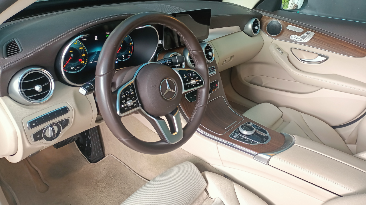 Detailing Auto Interior